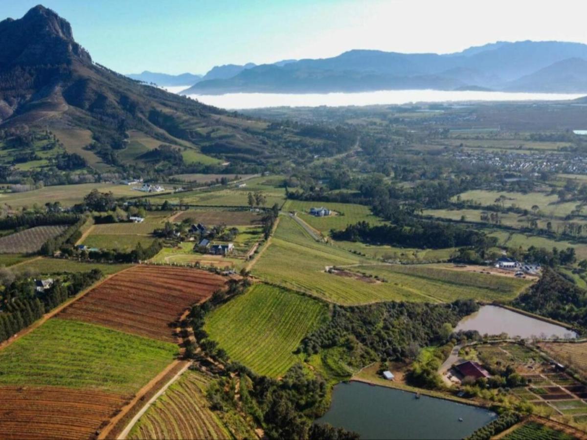 Banhoek Corner Guesthouse Stellenbosch Zewnętrze zdjęcie
